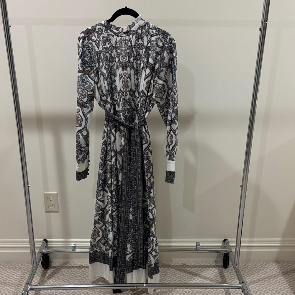 Marie Oliver Black and White Long Sleeve Dress